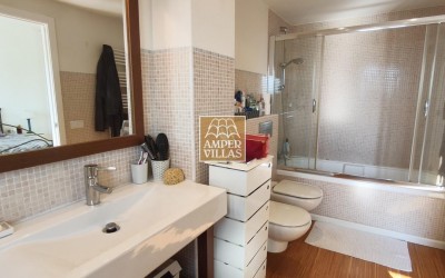 A beautiful bungalow located next to the Altea Golf Club.